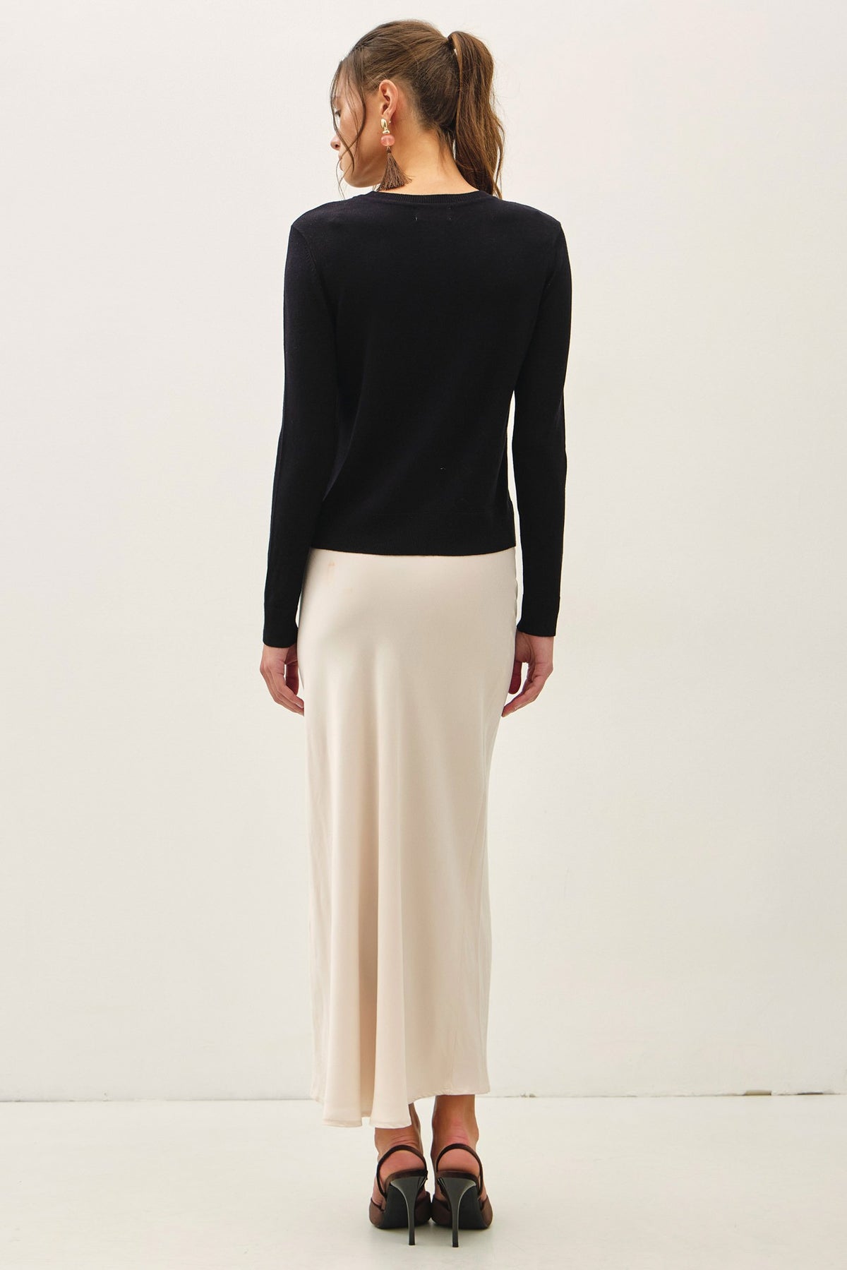 Silky Suede Feel Midi Skirt With Elastic Waistline